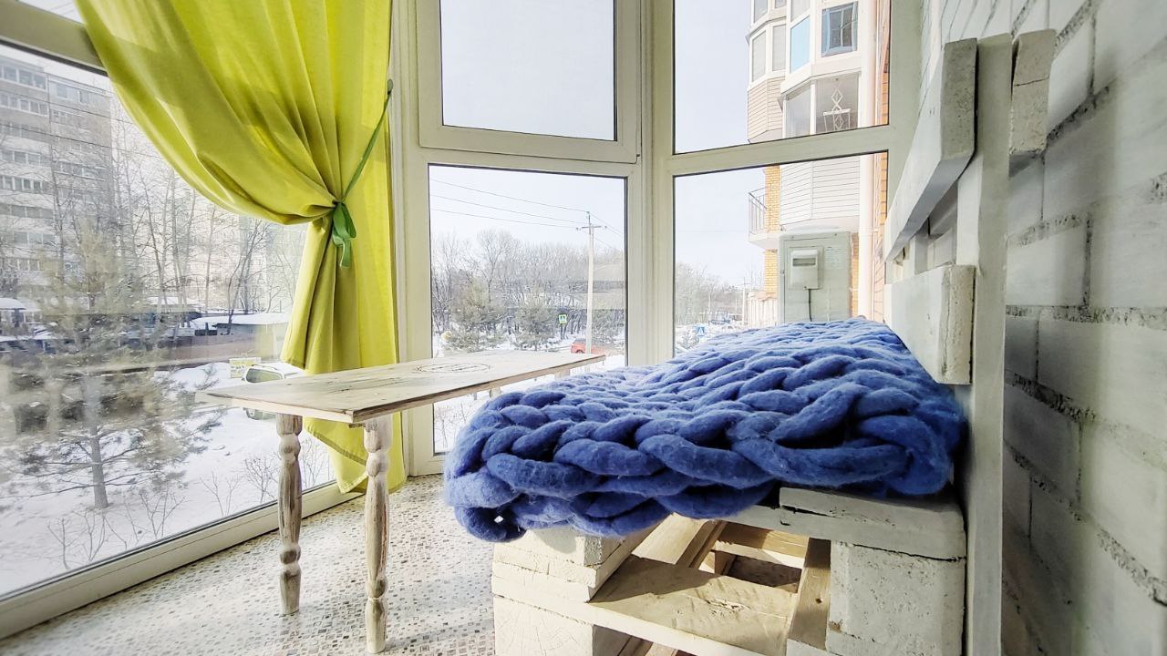 Стильная уютная и чистая студия с дизайнерским Loft ремонтом 