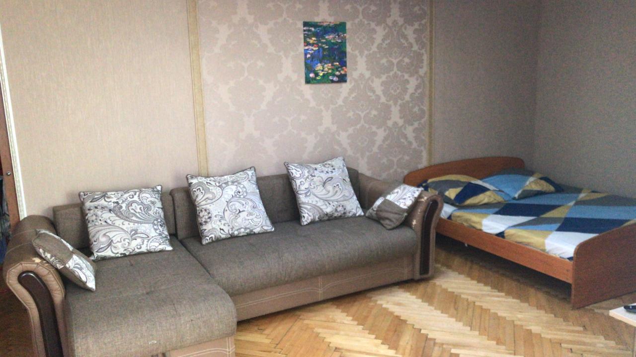 Вместительная двухкомнатная