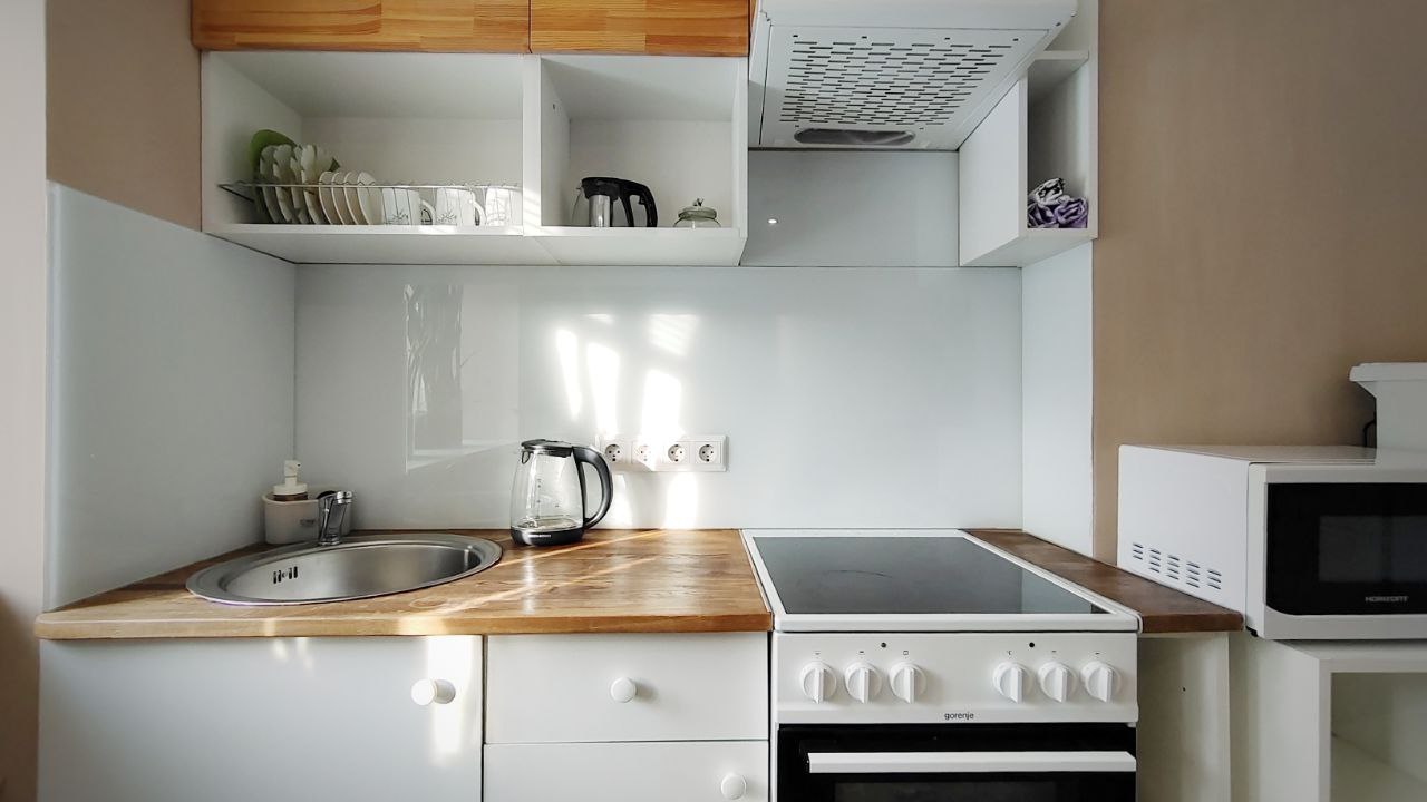 Стильная уютная и чистая студия с дизайнерским Loft ремонтом 