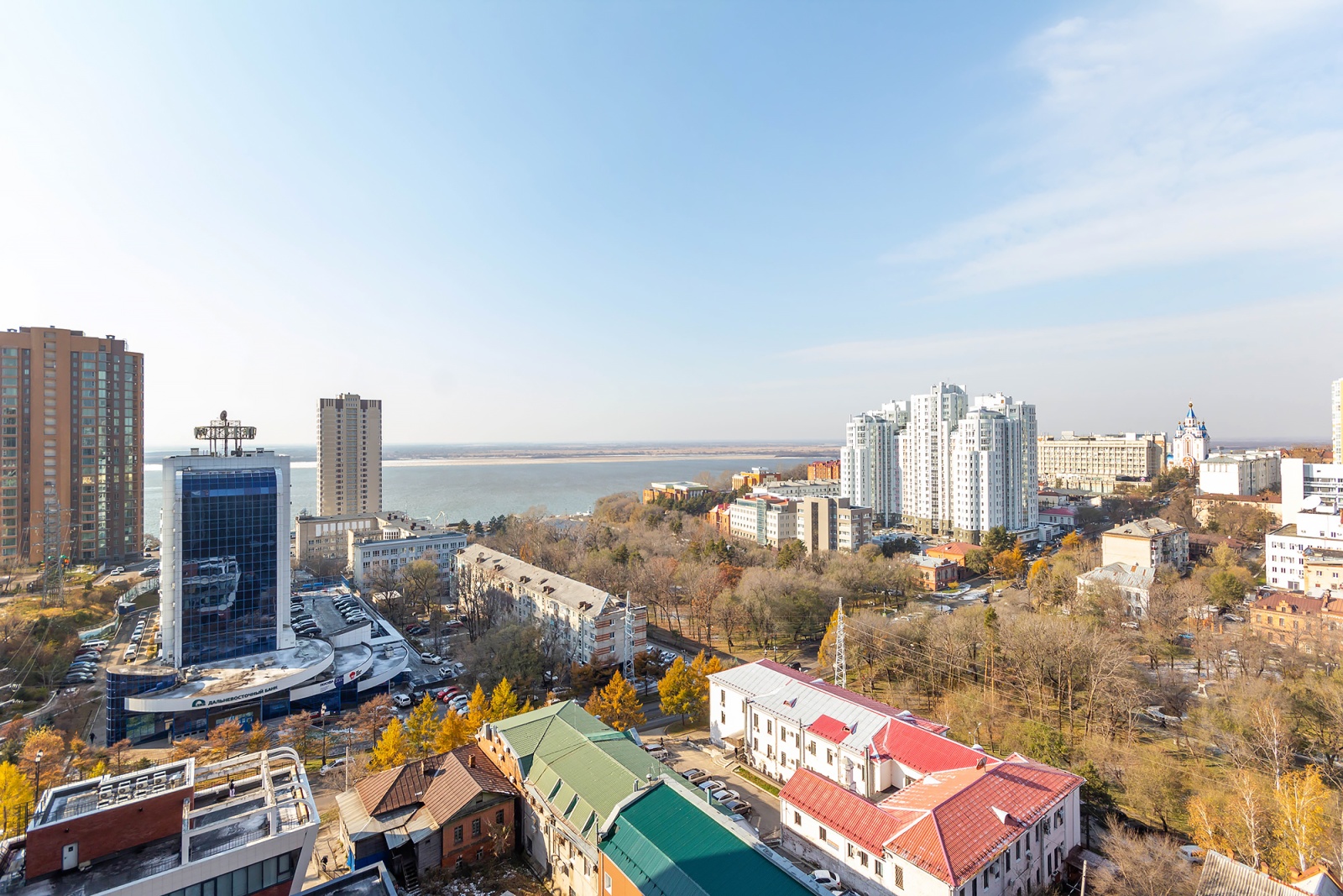Откройте Хабаровск с лучшей стороны: Ваш стильный хаб в сердце города