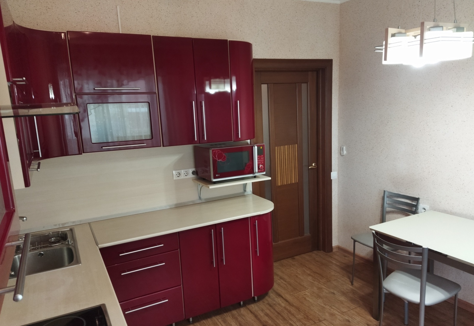 Уютная квартира с новым ремонтом.