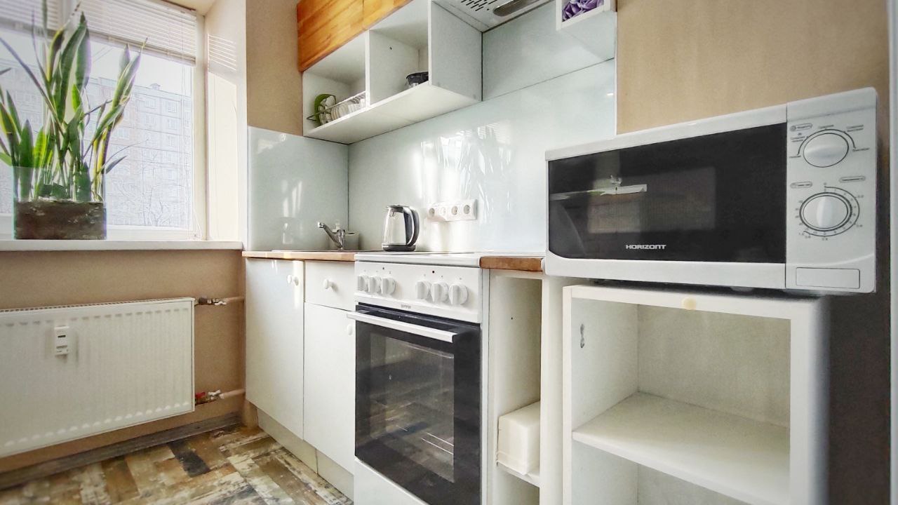 Стильная уютная и чистая студия с дизайнерским Loft ремонтом 